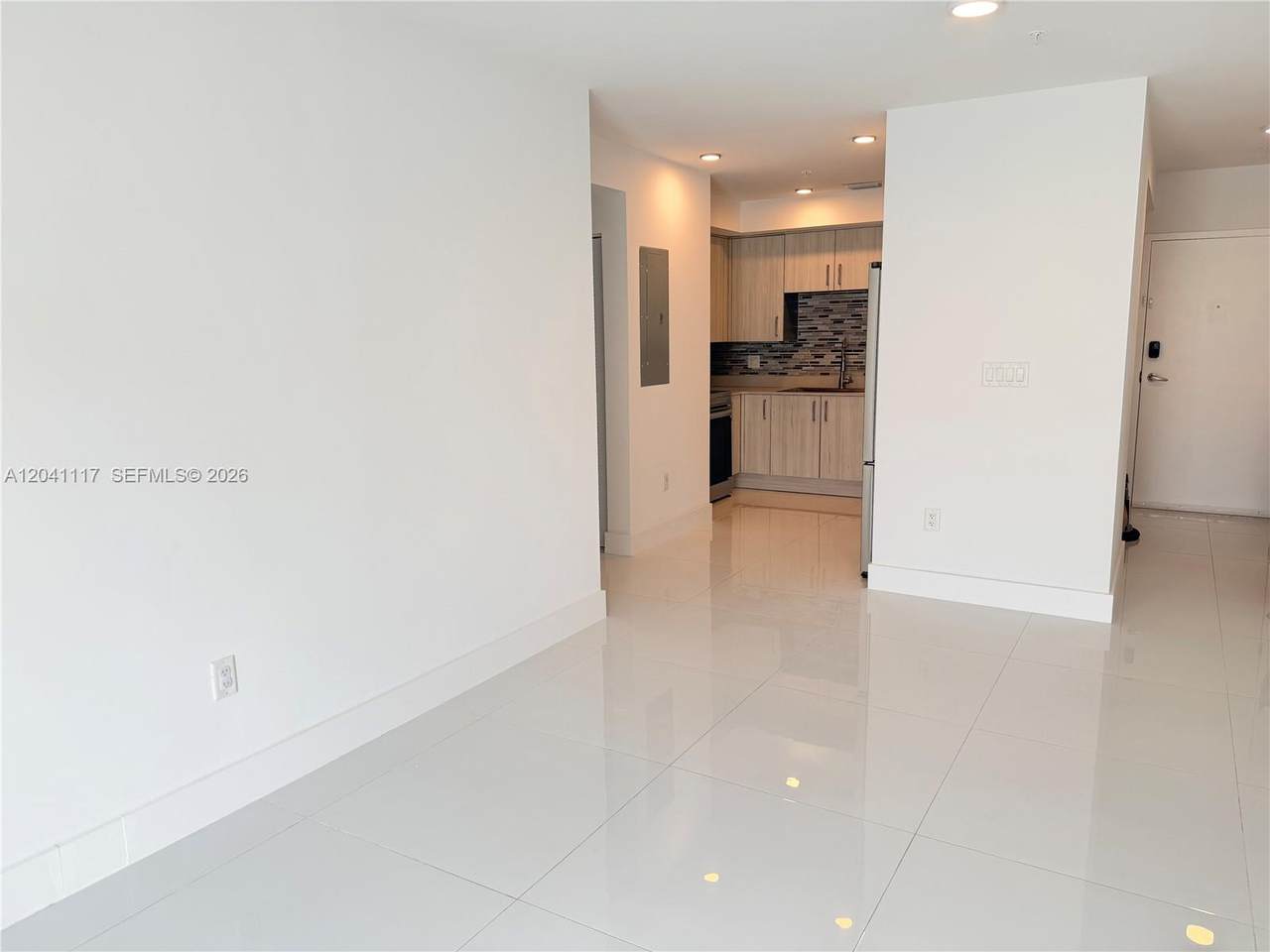 10950 82nd St - Photo 1