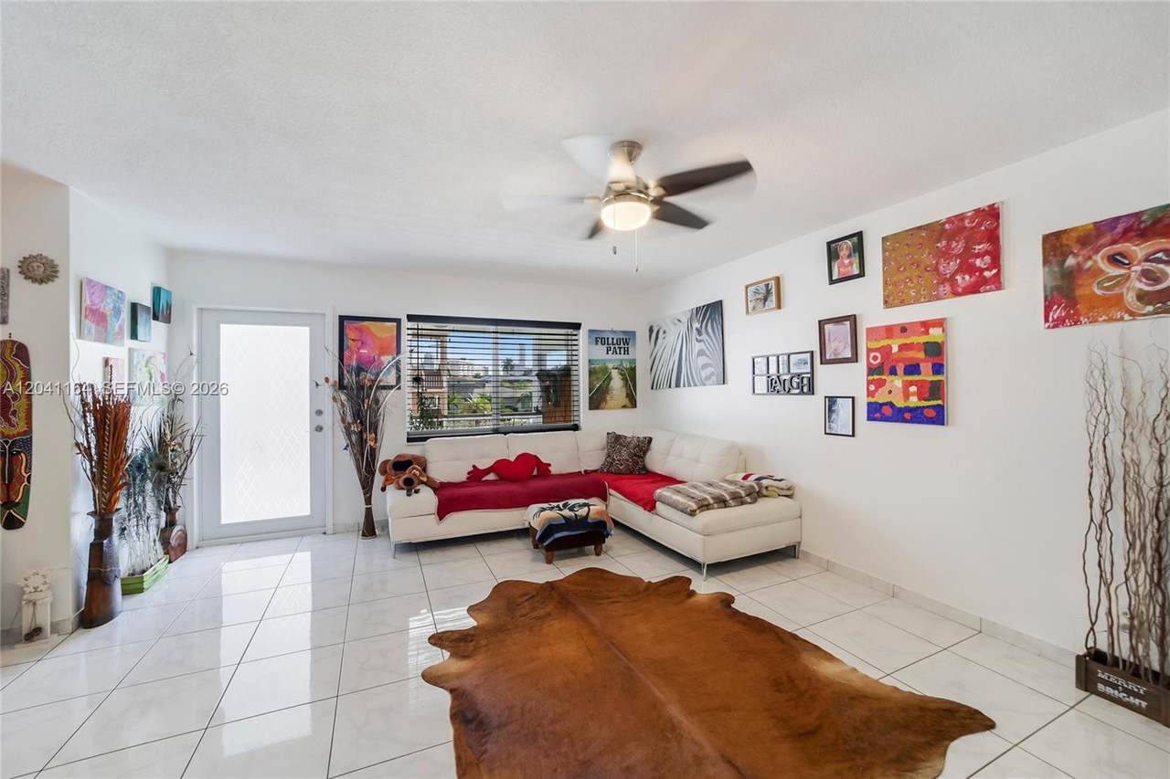 https://bt-photos.global.ssl.fastly.net/miami/1280_boomver_1_A12041164-2.jpg