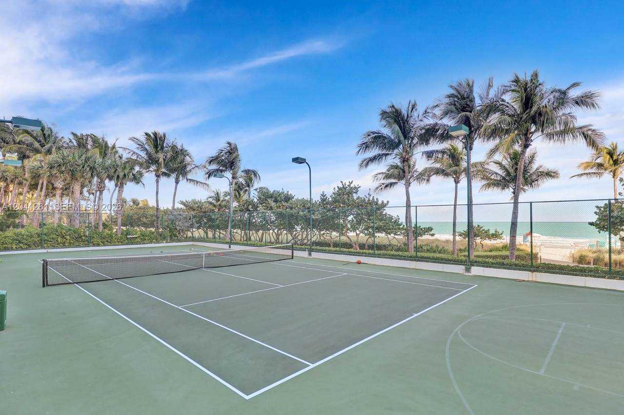 https://bt-photos.global.ssl.fastly.net/miami/1280_boomver_1_A12041261-2.jpg