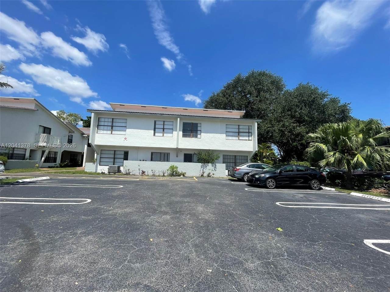 https://bt-photos.global.ssl.fastly.net/miami/1280_boomver_1_A12041378-2.jpg