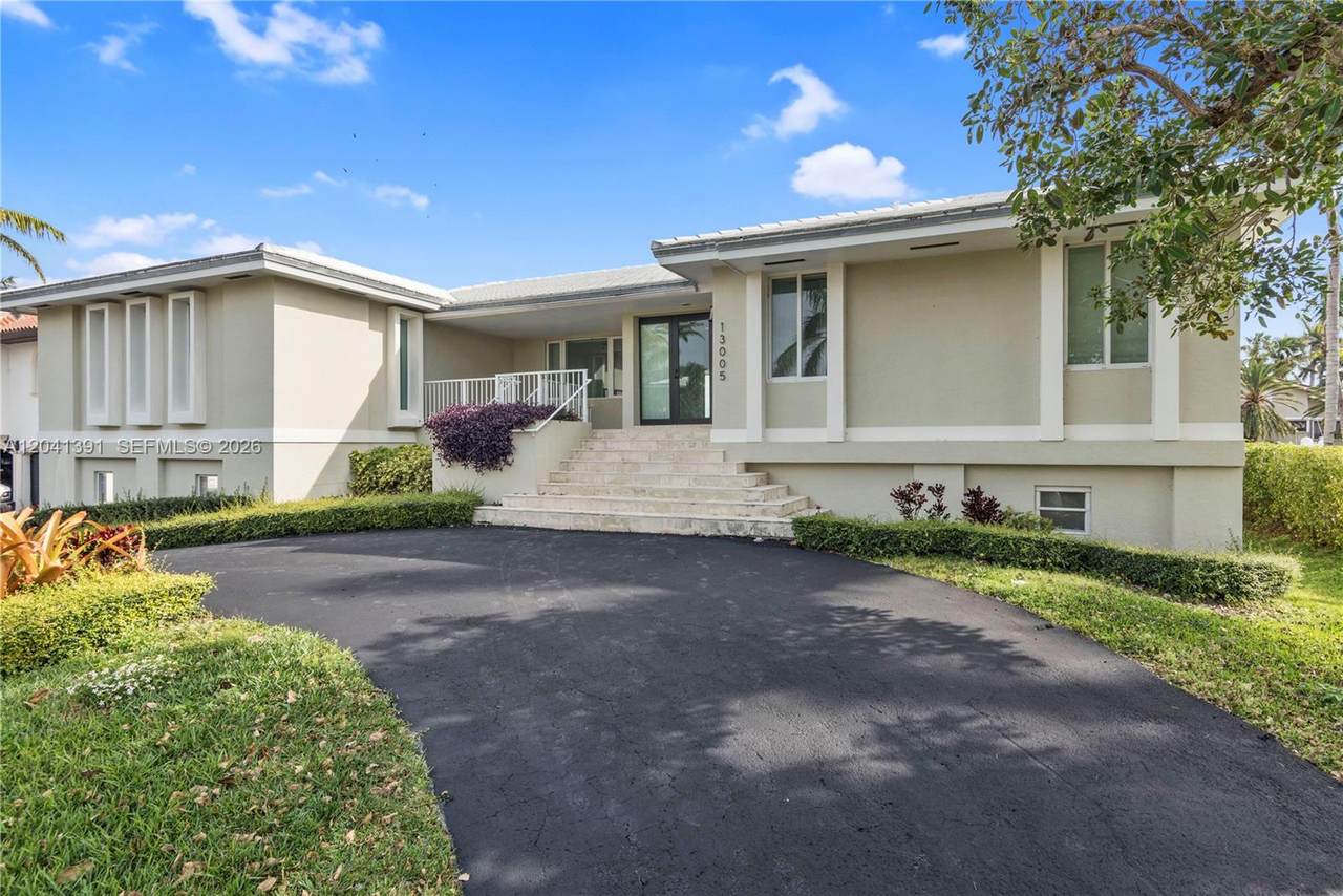 13005 Zambrana St - Photo 1