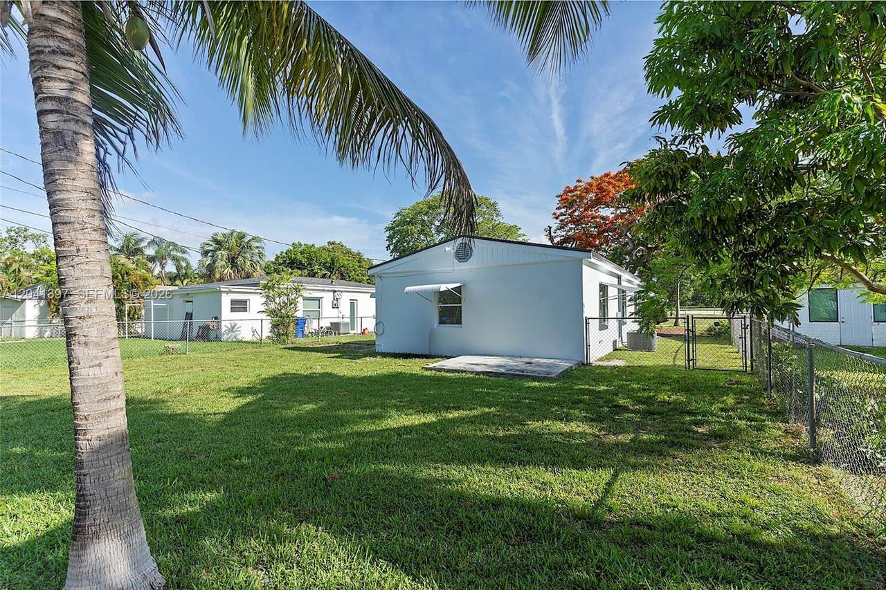 https://bt-photos.global.ssl.fastly.net/miami/1280_boomver_1_A12041397-2.jpg