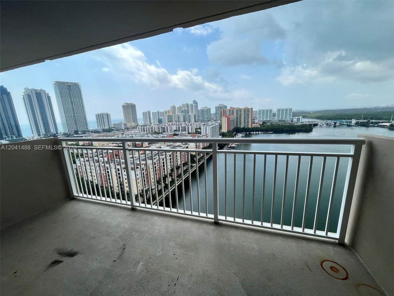 https://bt-photos.global.ssl.fastly.net/miami/1280_boomver_1_A12041488-2.jpg
