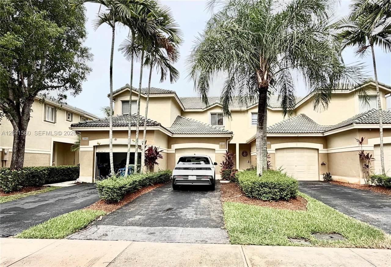 2560 Cordoba Bnd - Photo 1