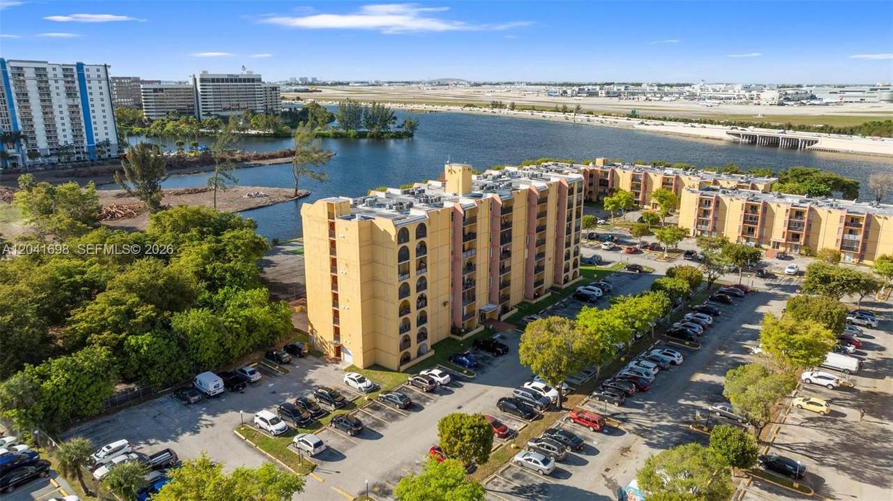 https://bt-photos.global.ssl.fastly.net/miami/1280_boomver_1_A12041698-2.jpg