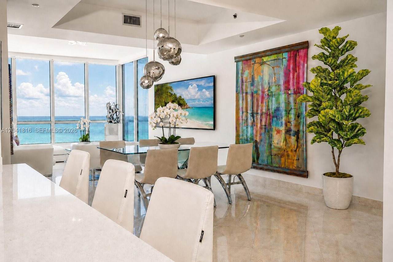 https://bt-photos.global.ssl.fastly.net/miami/1280_boomver_1_A12041816-2.jpg