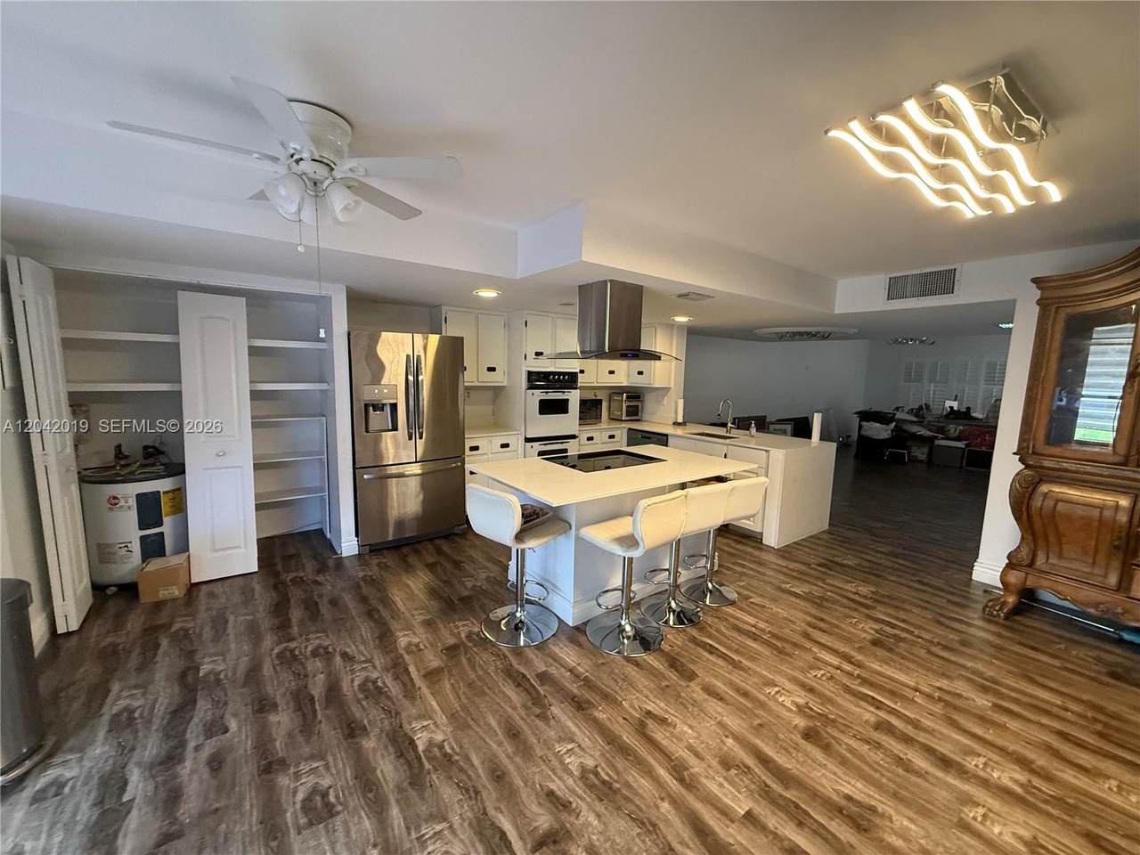 2606 10 ST - Photo 1