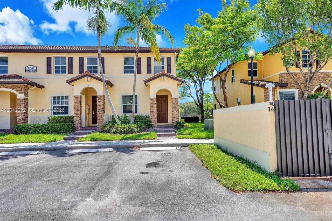 https://bt-photos.global.ssl.fastly.net/miami/1280_boomver_1_A12042032-2.jpg