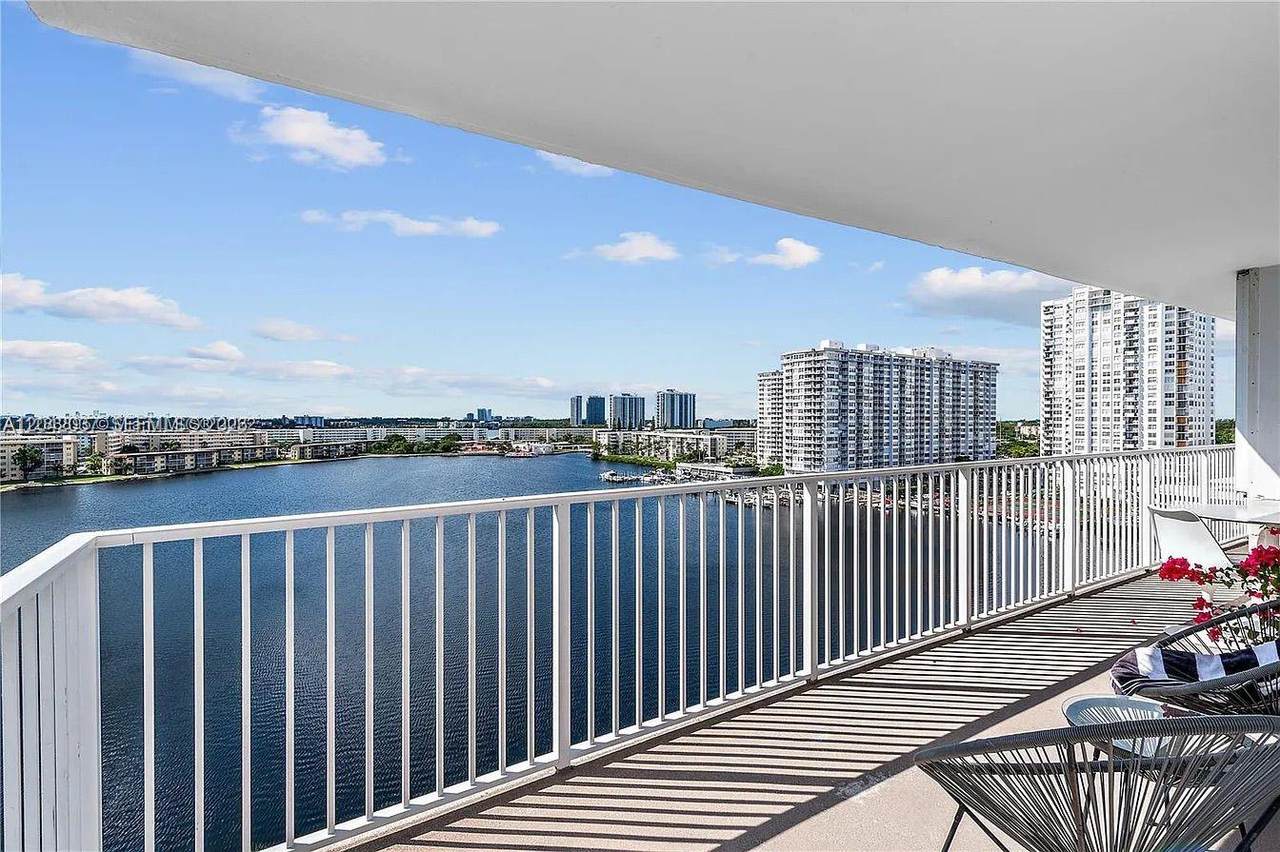 https://bt-photos.global.ssl.fastly.net/miami/1280_boomver_1_A12042037-2.jpg