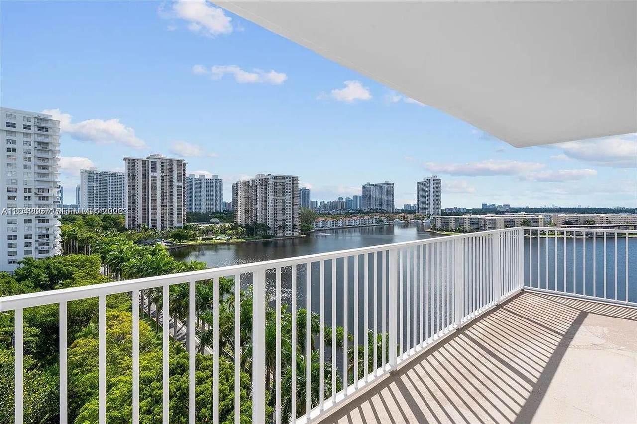 https://bt-photos.global.ssl.fastly.net/miami/1280_boomver_1_A12042037-2.jpg