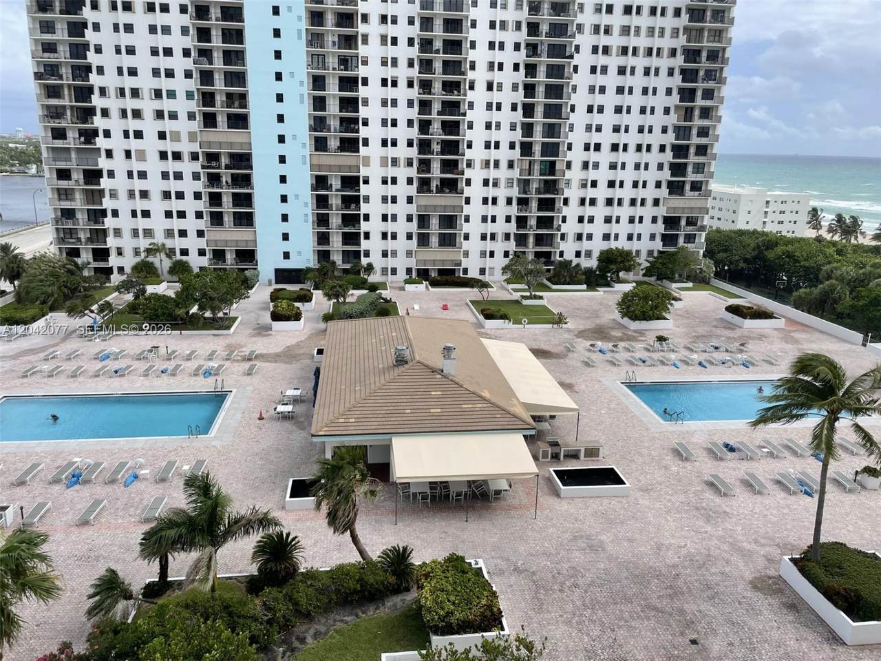 1201 Ocean Dr - Photo 1