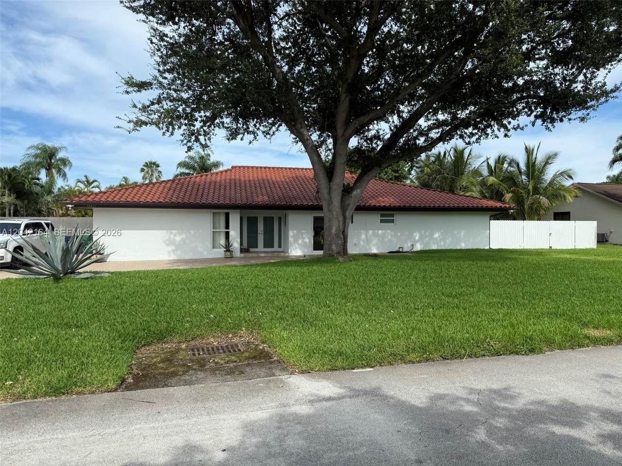 https://bt-photos.global.ssl.fastly.net/miami/1280_boomver_1_A12042164-2.jpg