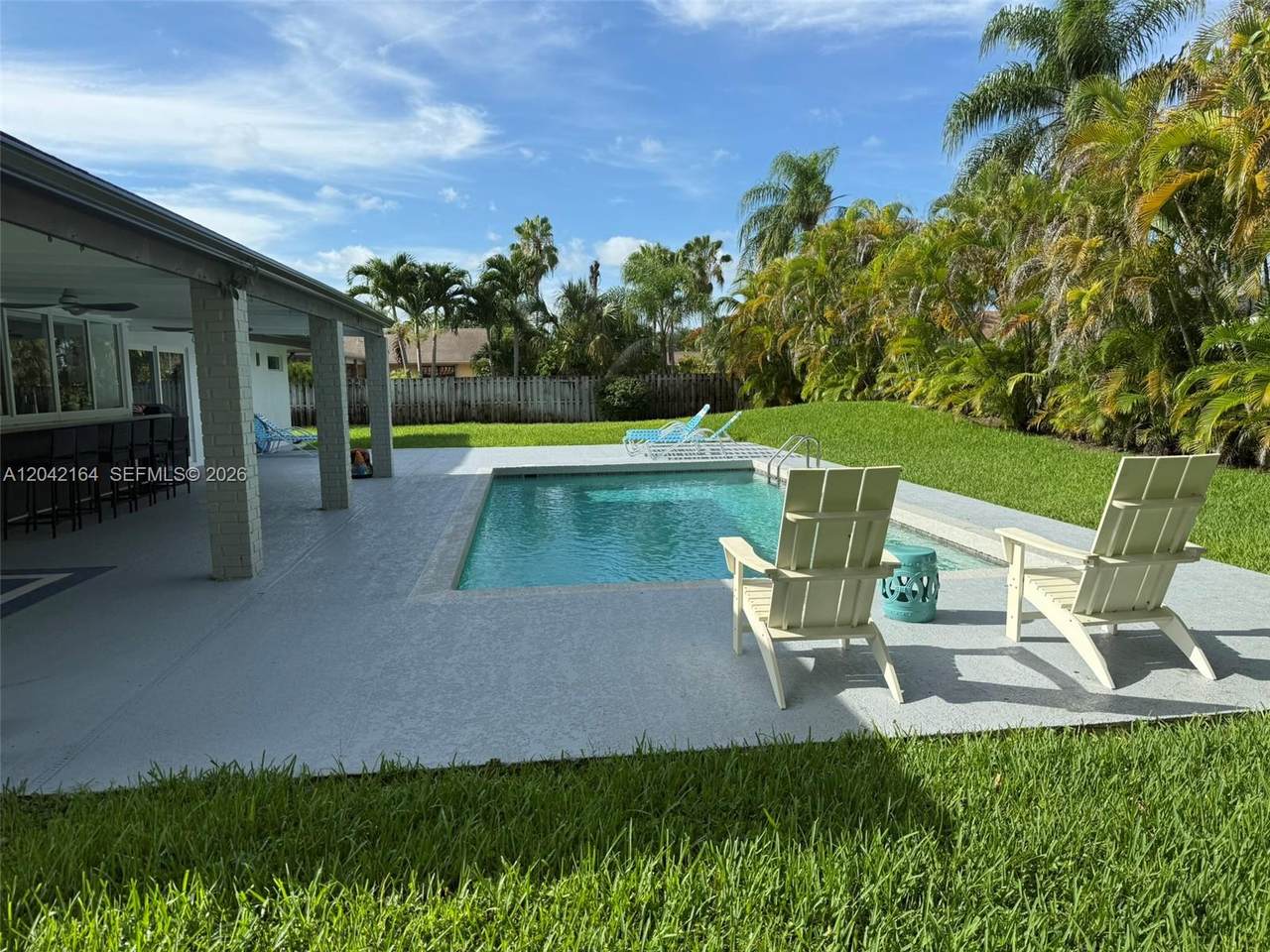 https://bt-photos.global.ssl.fastly.net/miami/1280_boomver_1_A12042164-2.jpg