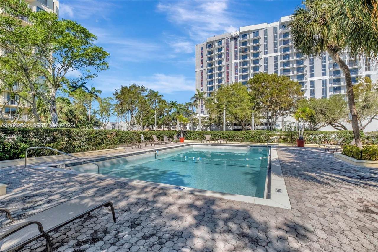 https://bt-photos.global.ssl.fastly.net/miami/1280_boomver_1_A12042234-2.jpg