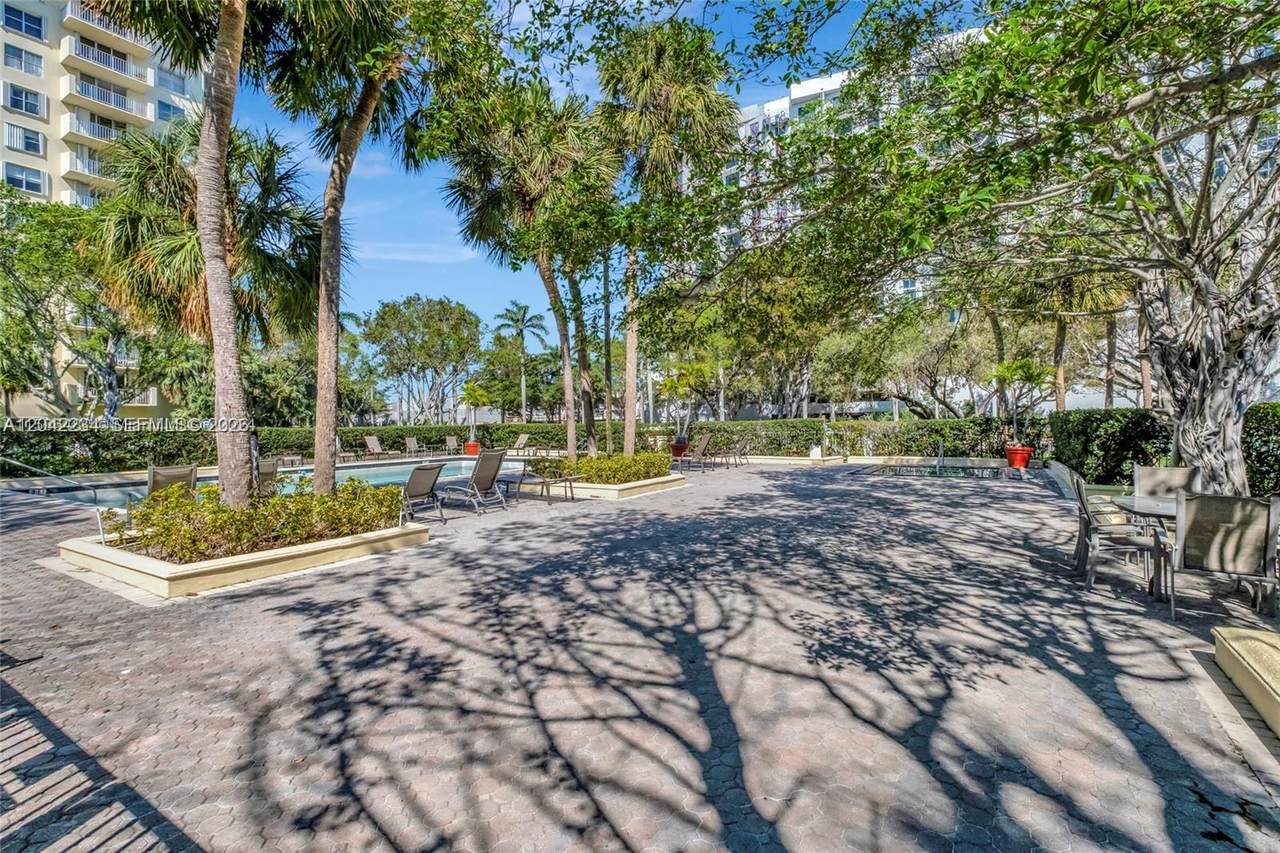 https://bt-photos.global.ssl.fastly.net/miami/1280_boomver_1_A12042234-2.jpg
