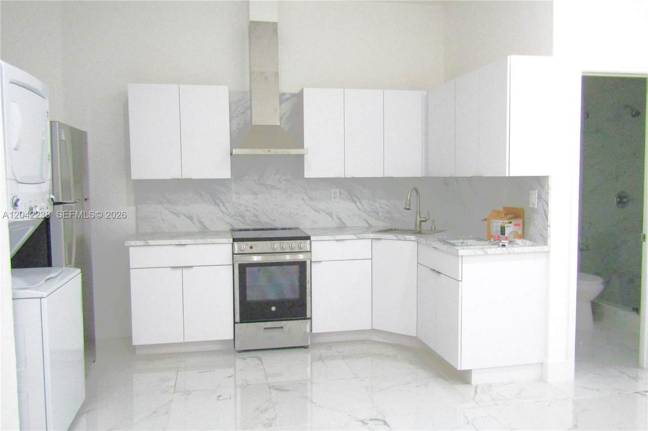15571 183rd Ln - Photo 1