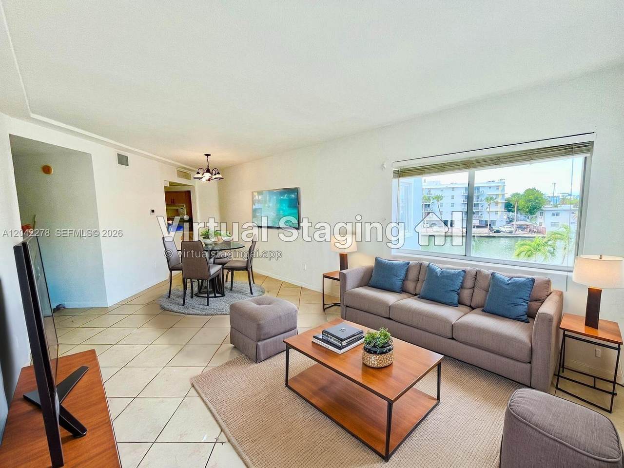 1185 Marseille Dr - Photo 1