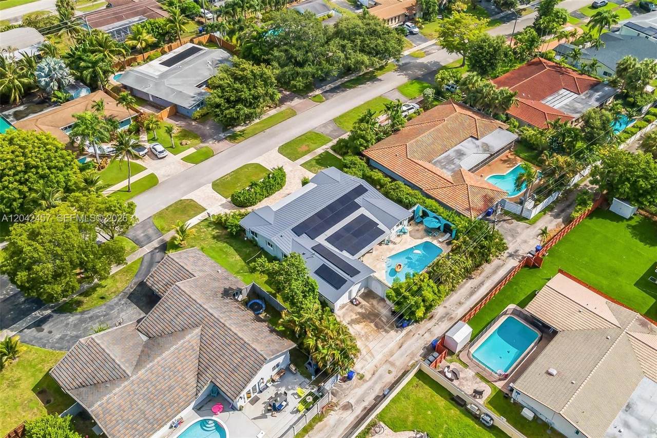 https://bt-photos.global.ssl.fastly.net/miami/1280_boomver_1_A12042457-2.jpg