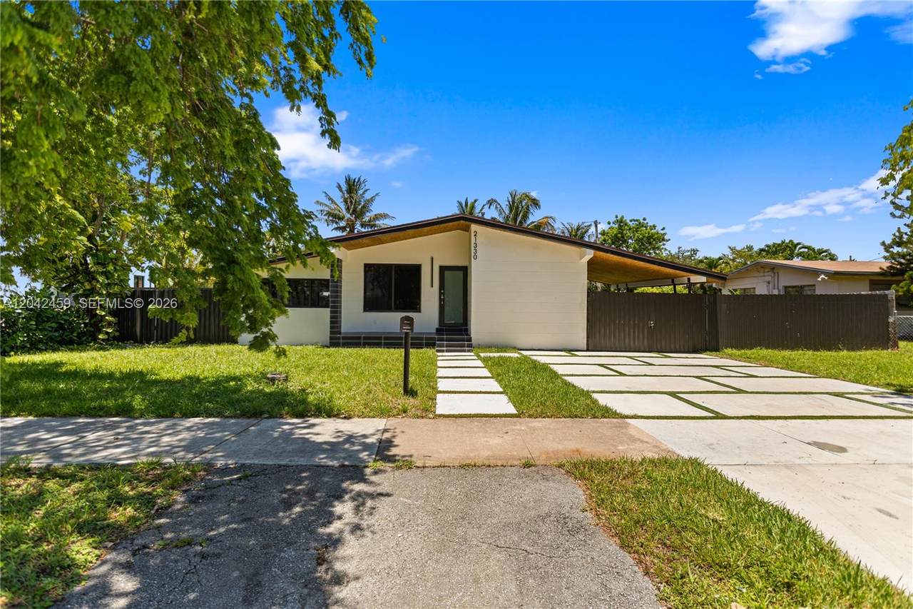 https://bt-photos.global.ssl.fastly.net/miami/1280_boomver_1_A12042459-3.jpg