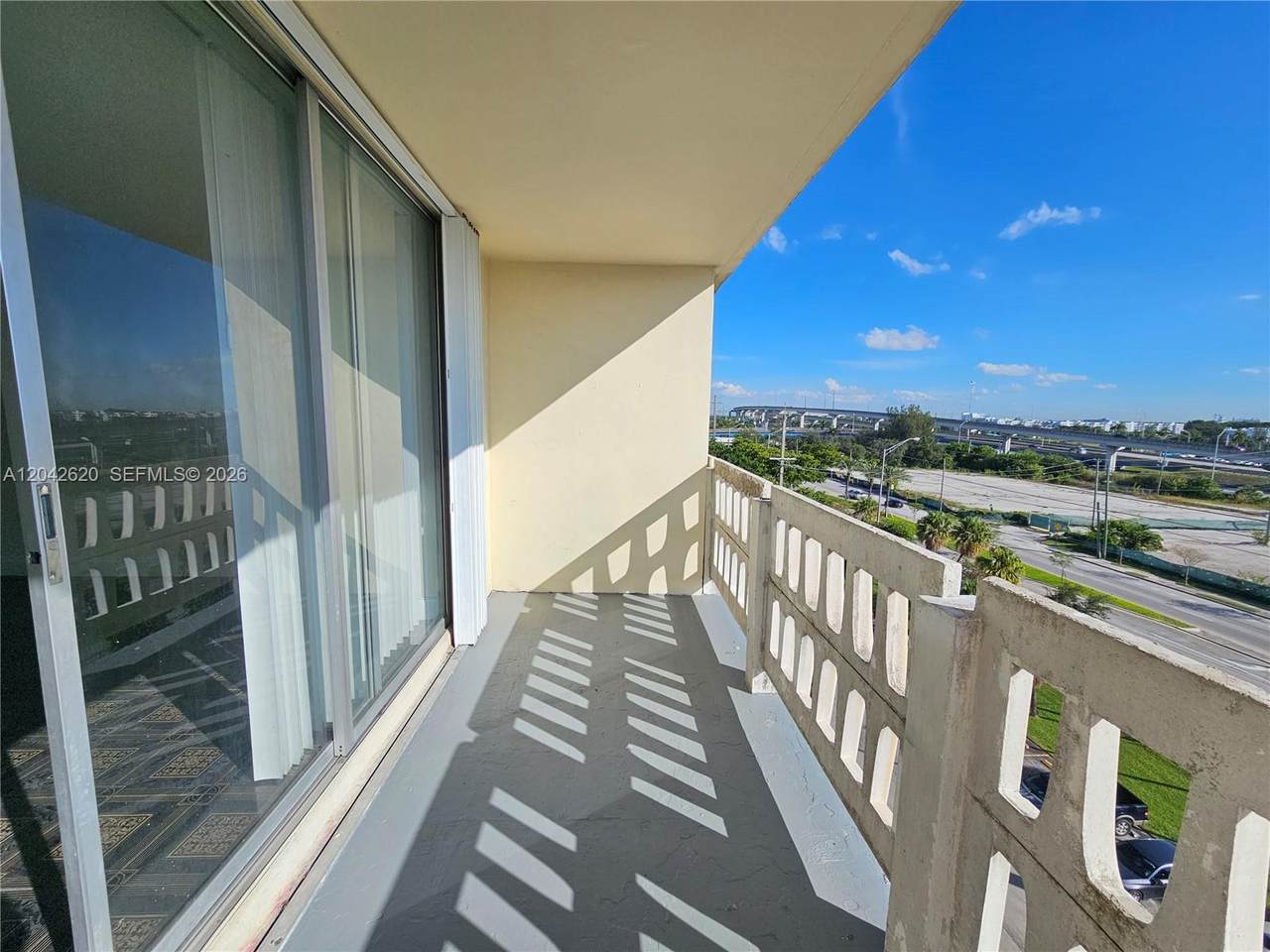 https://bt-photos.global.ssl.fastly.net/miami/1280_boomver_1_A12042620-2.jpg