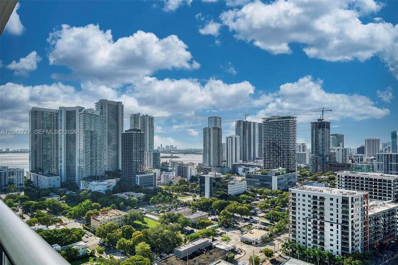 https://bt-photos.global.ssl.fastly.net/miami/1280_boomver_1_A12042727-2.jpg