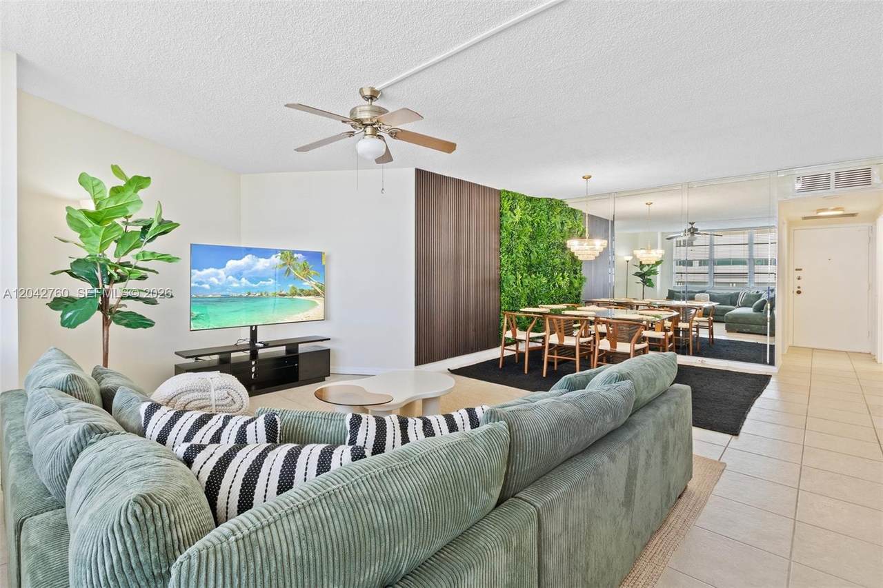 3725 Ocean Dr - Photo 1