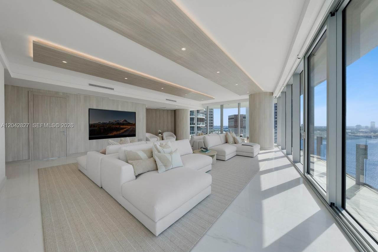300 Biscayne Boulevard Way - Photo 1