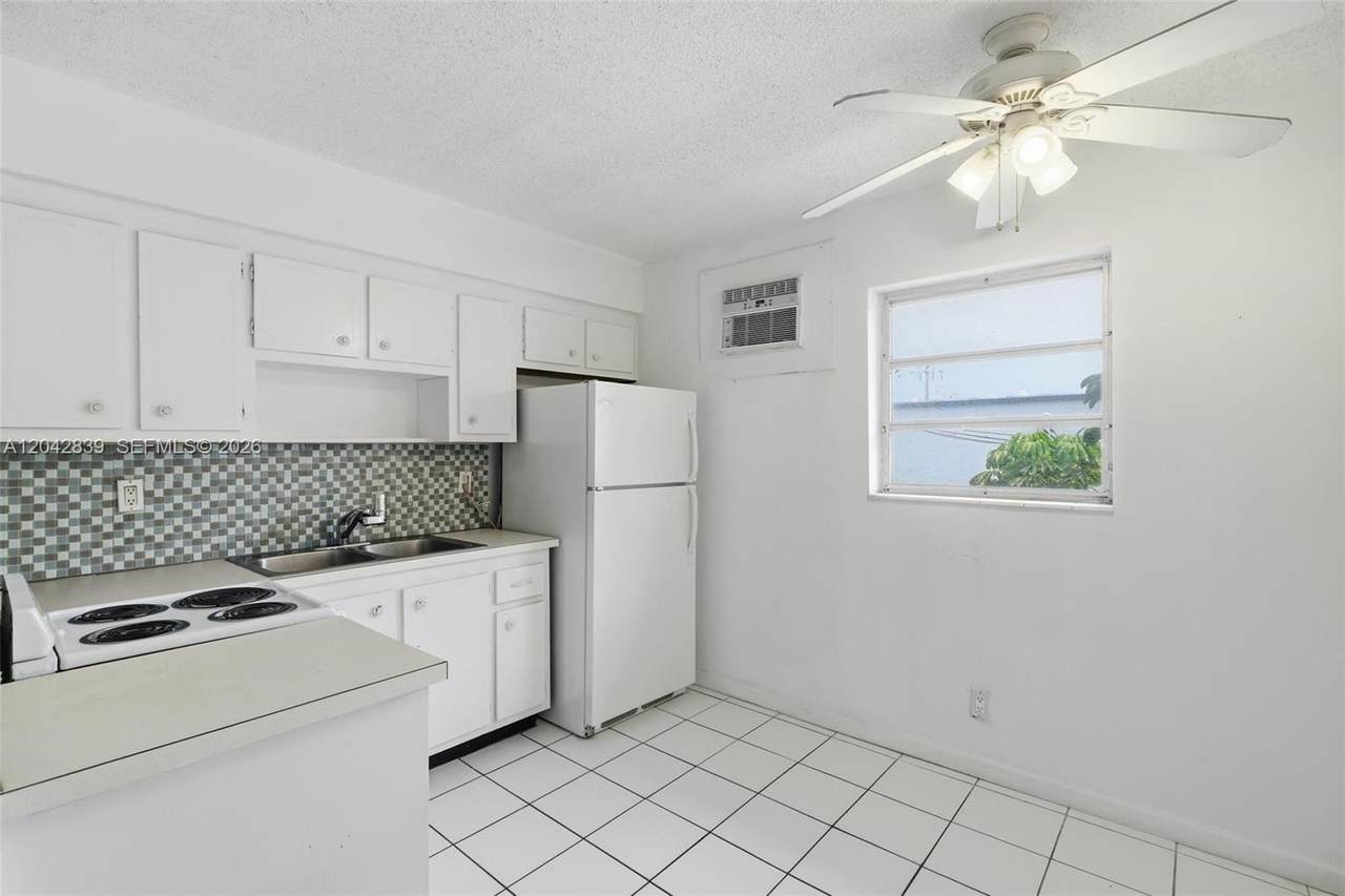 https://bt-photos.global.ssl.fastly.net/miami/1280_boomver_1_A12042839-2.jpg