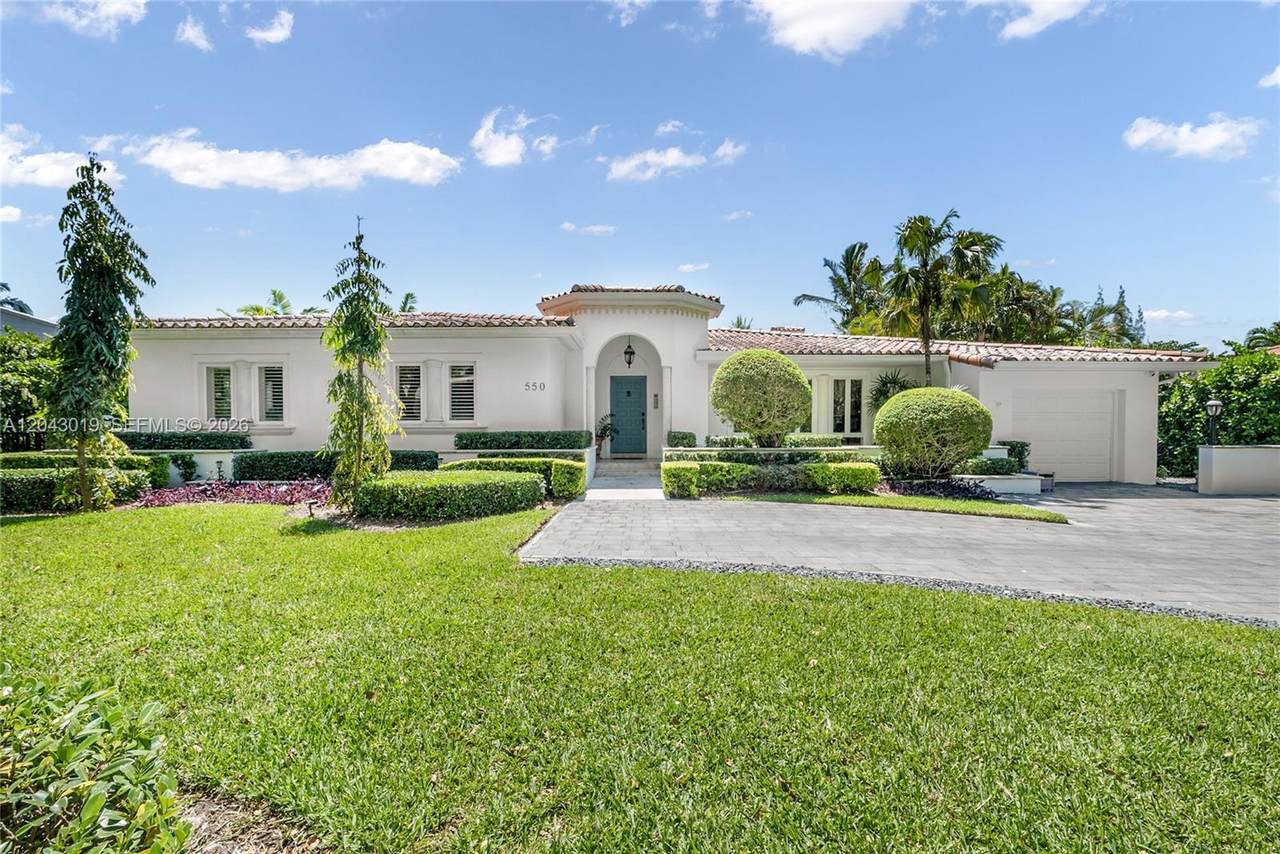 550 Jeronimo Dr - Photo 1