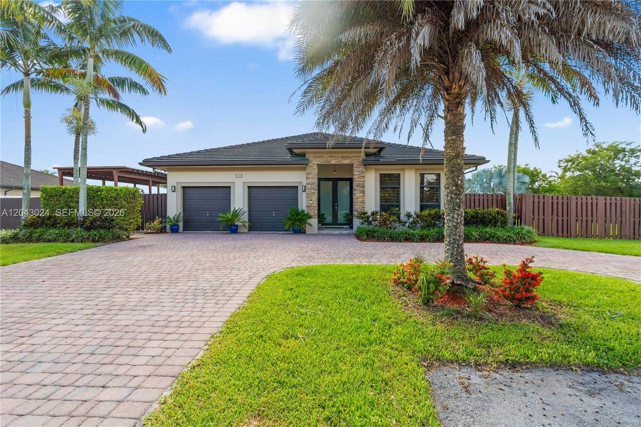 https://bt-photos.global.ssl.fastly.net/miami/1280_boomver_1_A12043024-2.jpg