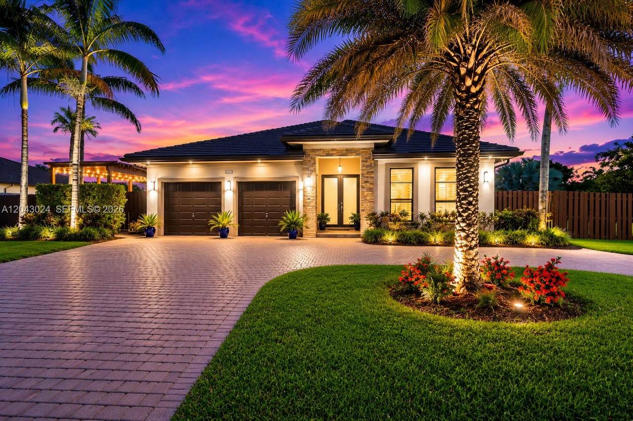 https://bt-photos.global.ssl.fastly.net/miami/1280_boomver_1_A12043024-2.jpg