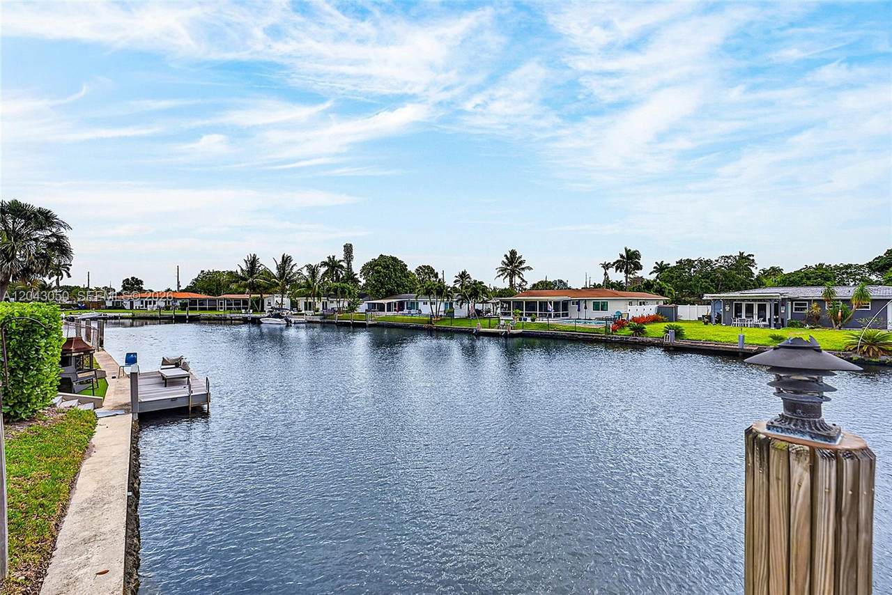 https://bt-photos.global.ssl.fastly.net/miami/1280_boomver_1_A12043050-2.jpg