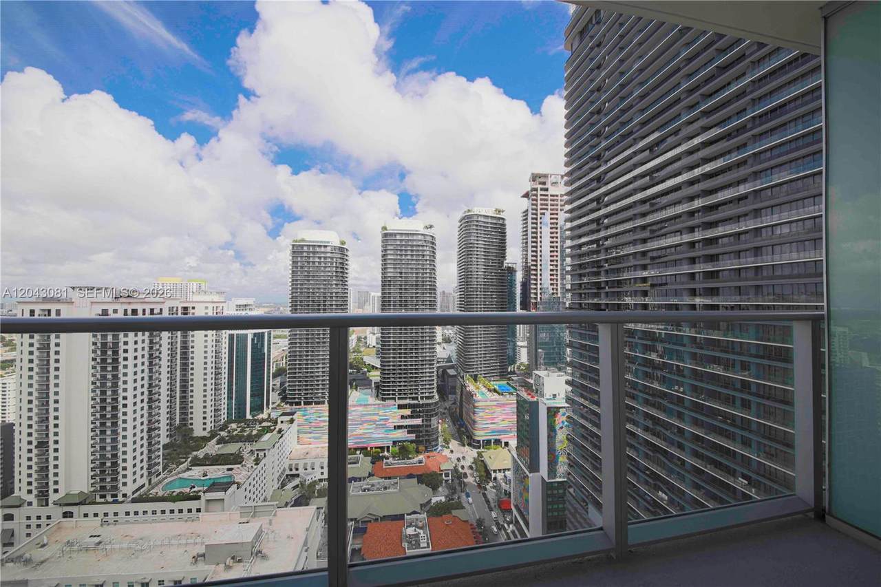 https://bt-photos.global.ssl.fastly.net/miami/1280_boomver_1_A12043081-2.jpg