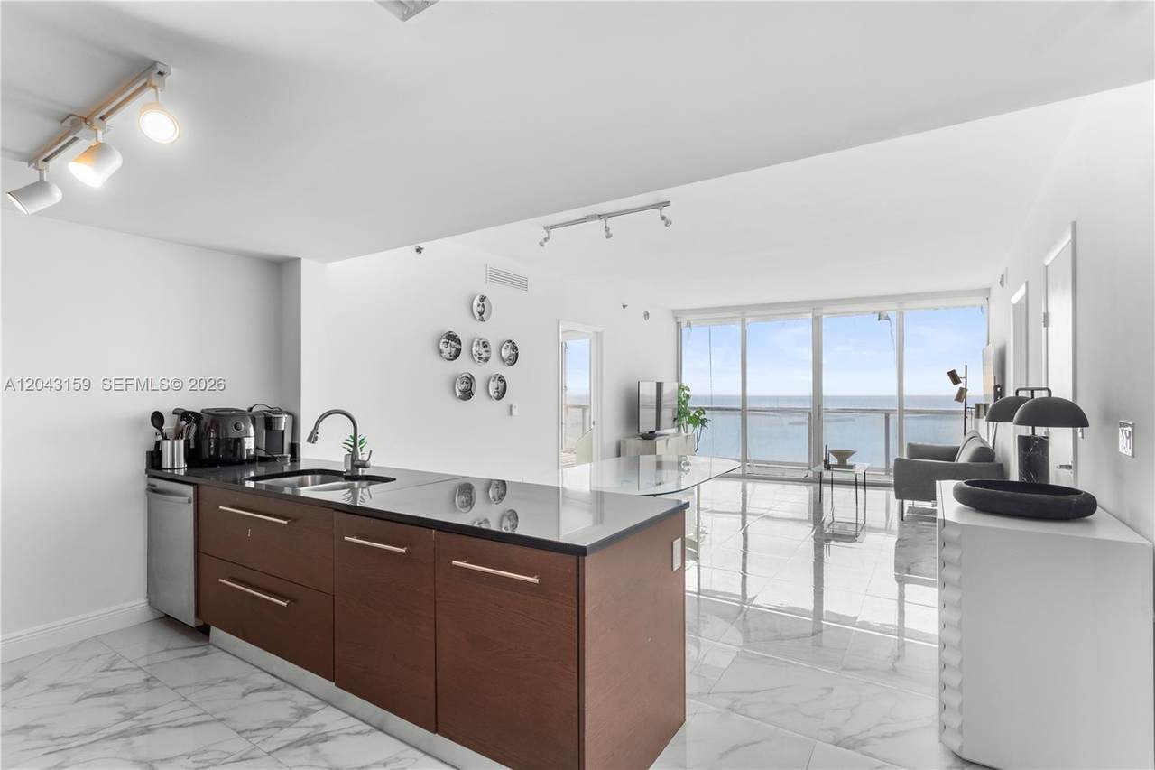 465 Brickell Ave - Photo 1