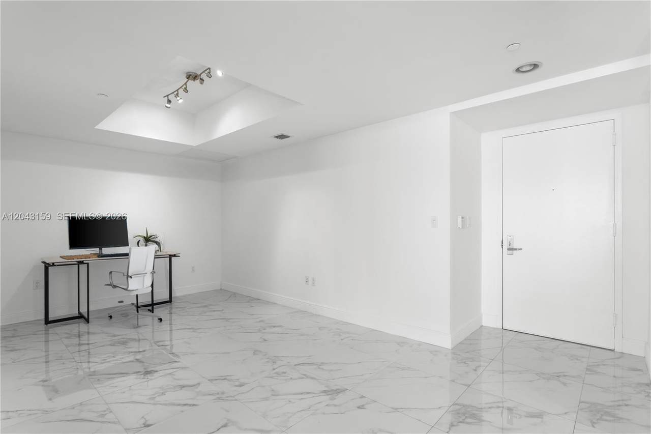 https://bt-photos.global.ssl.fastly.net/miami/1280_boomver_1_A12043159-2.jpg