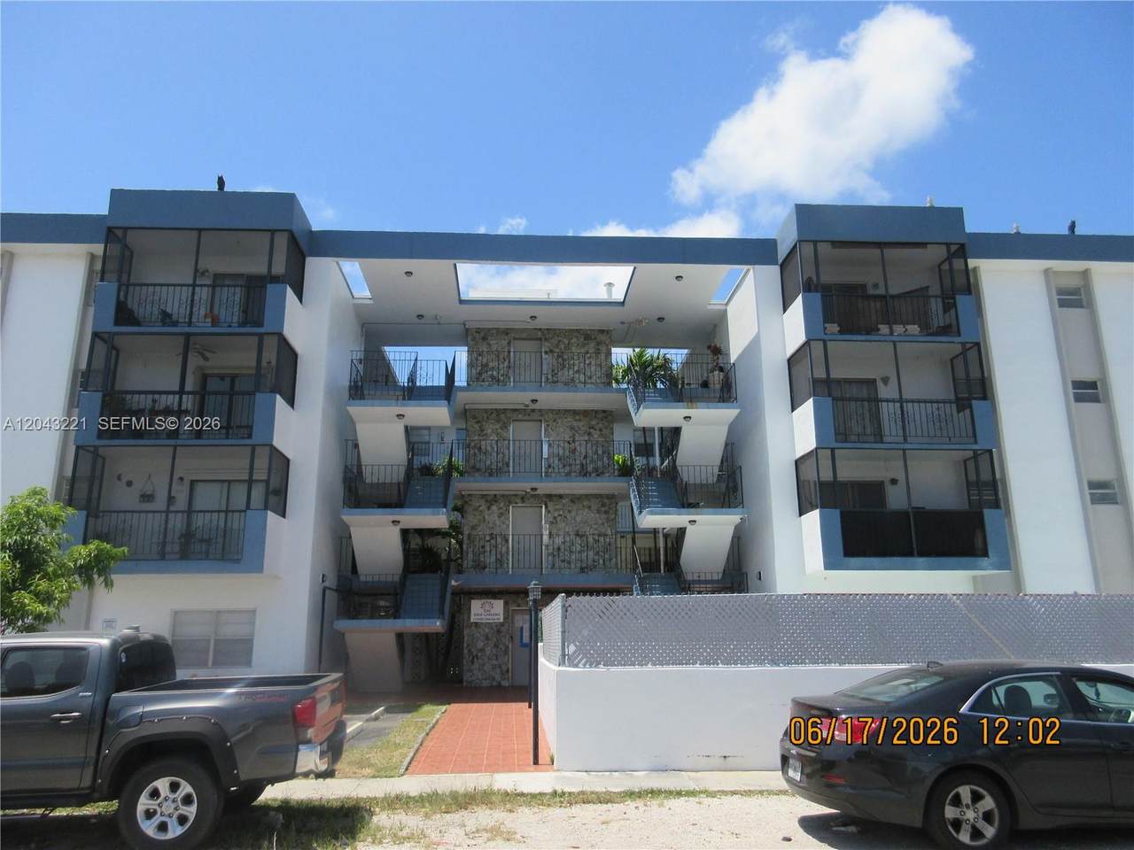 1230 139th St - Photo 1