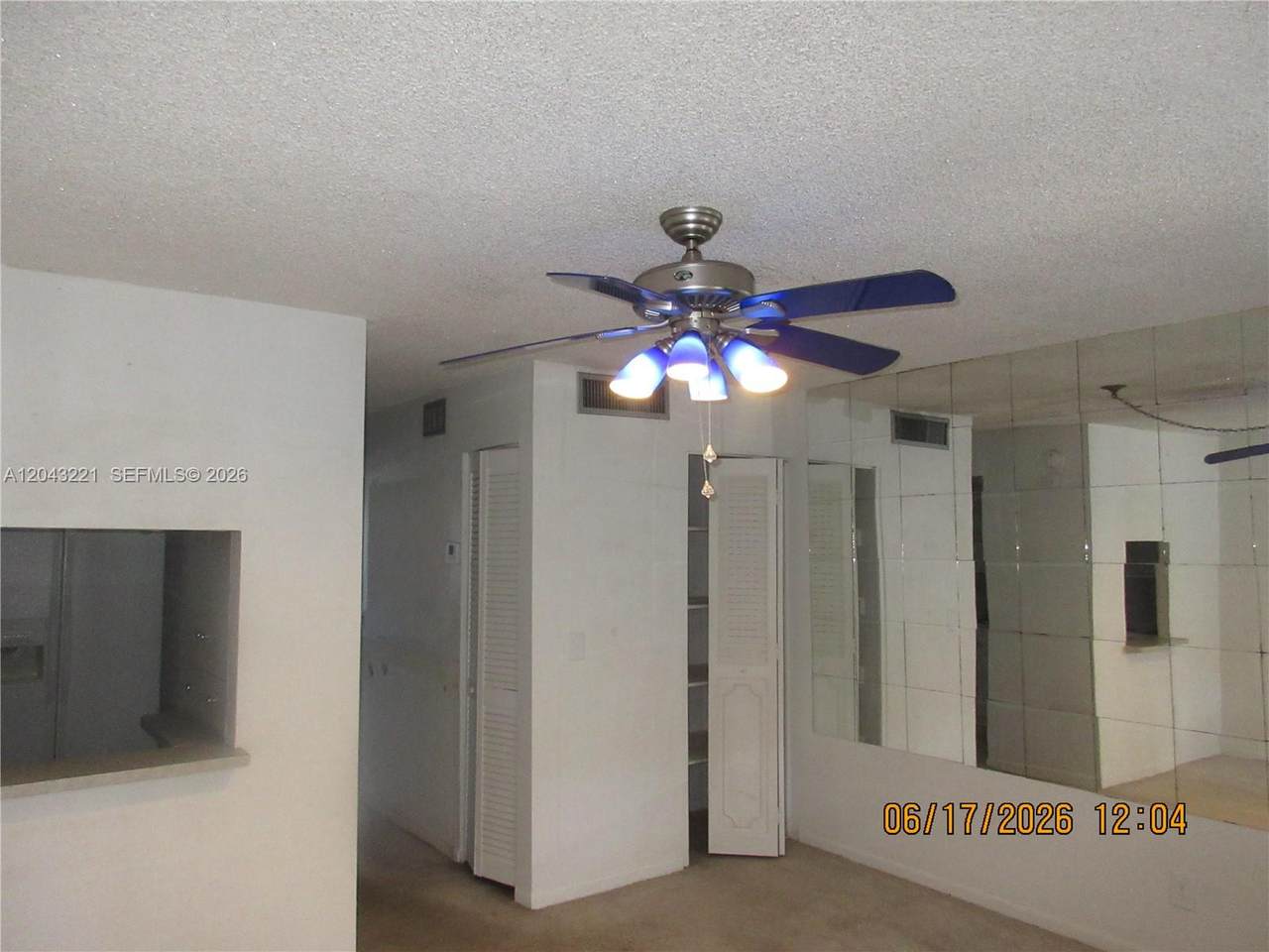https://bt-photos.global.ssl.fastly.net/miami/1280_boomver_1_A12043221-2.jpg