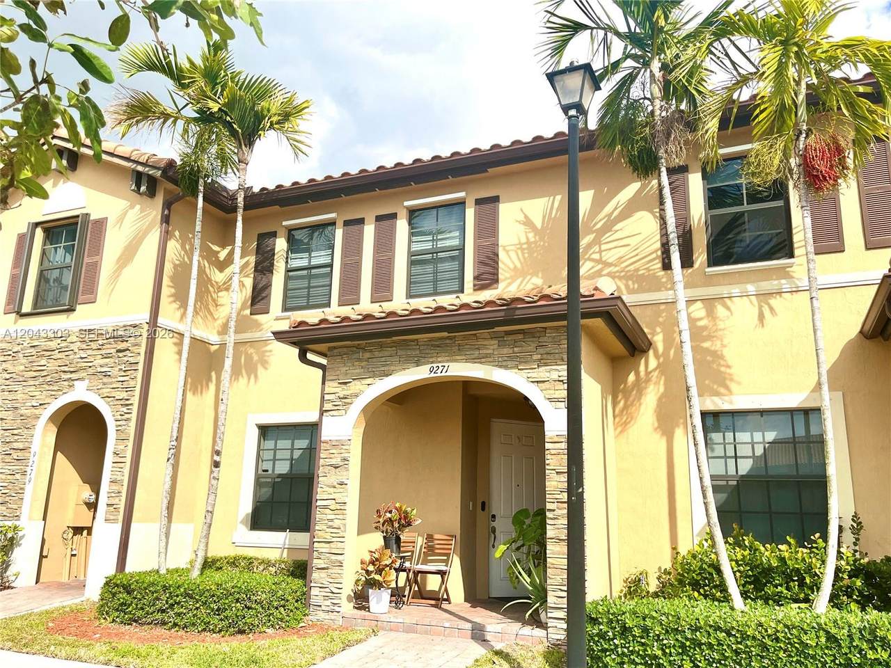 https://bt-photos.global.ssl.fastly.net/miami/1280_boomver_1_A12043303-2.jpg