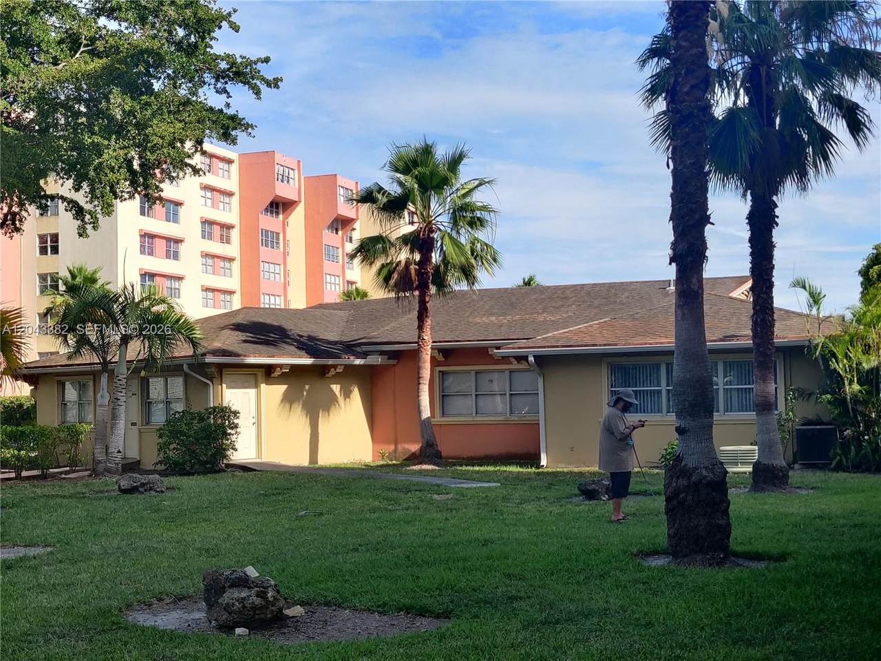 https://bt-photos.global.ssl.fastly.net/miami/1280_boomver_1_A12043382-2.jpg