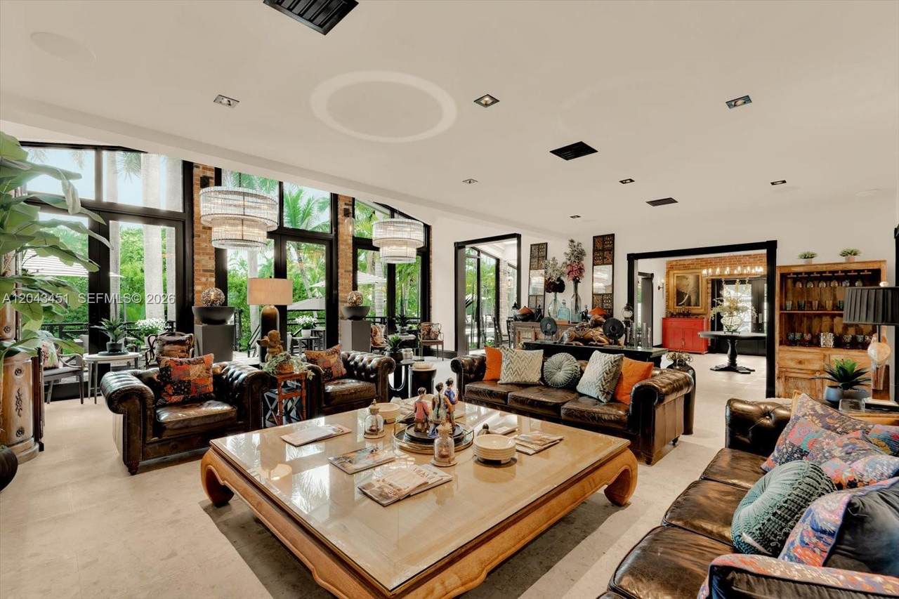 https://bt-photos.global.ssl.fastly.net/miami/1280_boomver_1_A12043451-2.jpg