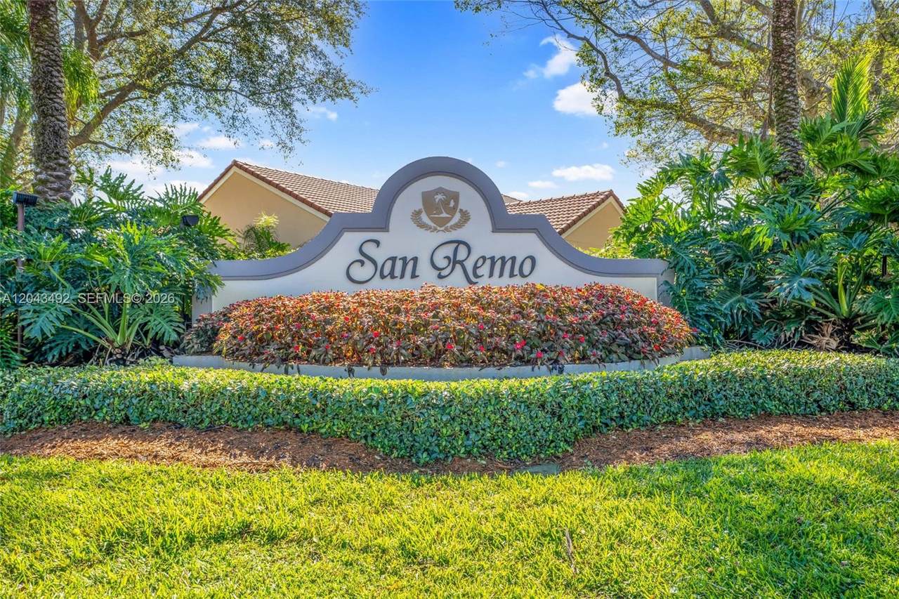 1231 Sorrento Dr - Photo 1
