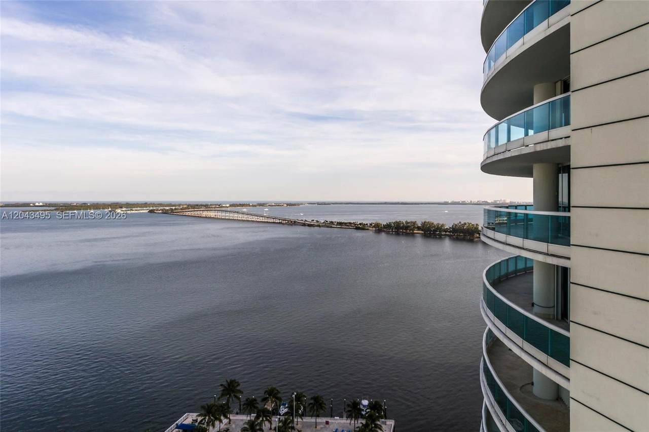 2127 Brickell Ave - Photo 1