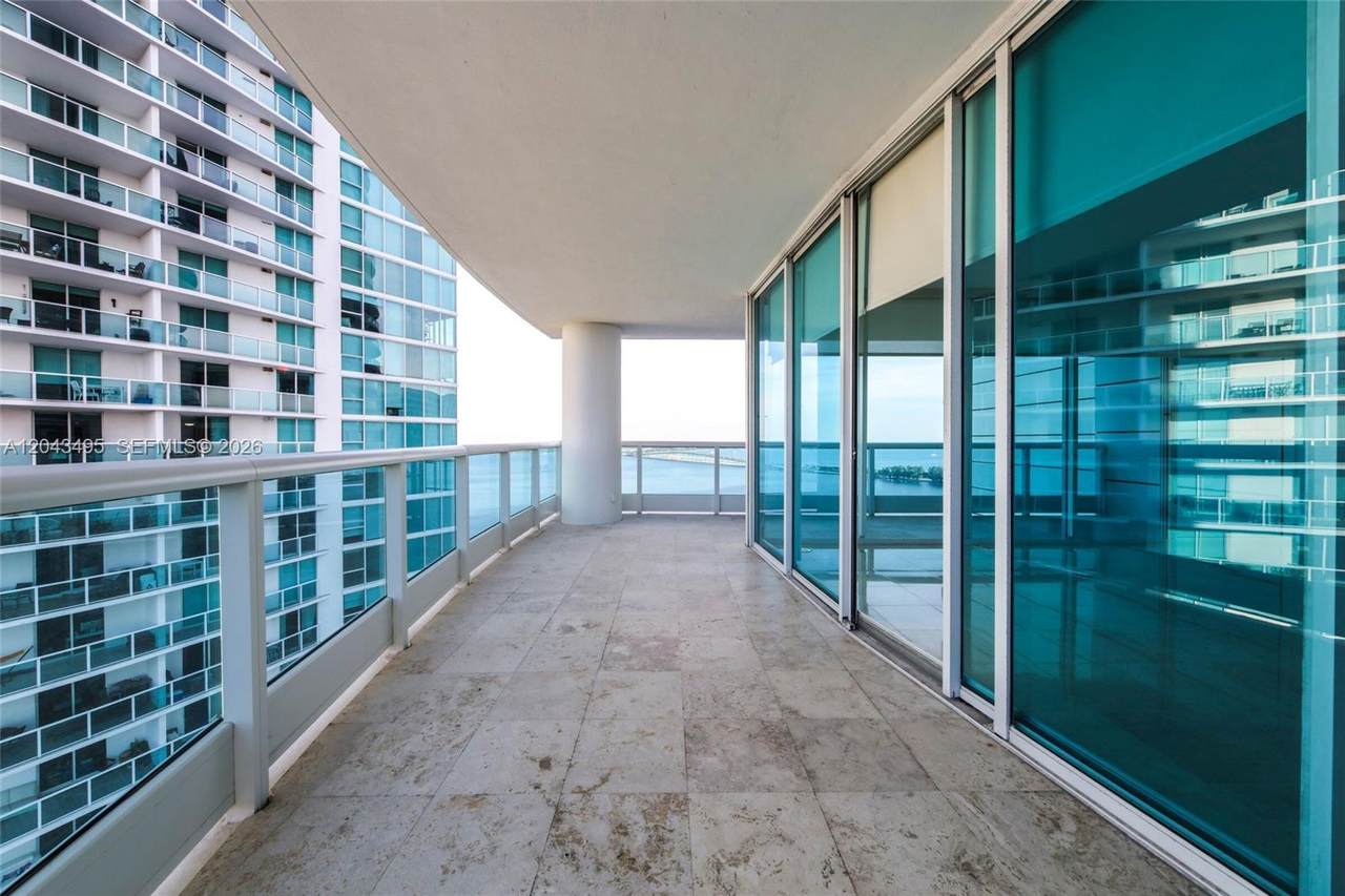 https://bt-photos.global.ssl.fastly.net/miami/1280_boomver_1_A12043495-2.jpg