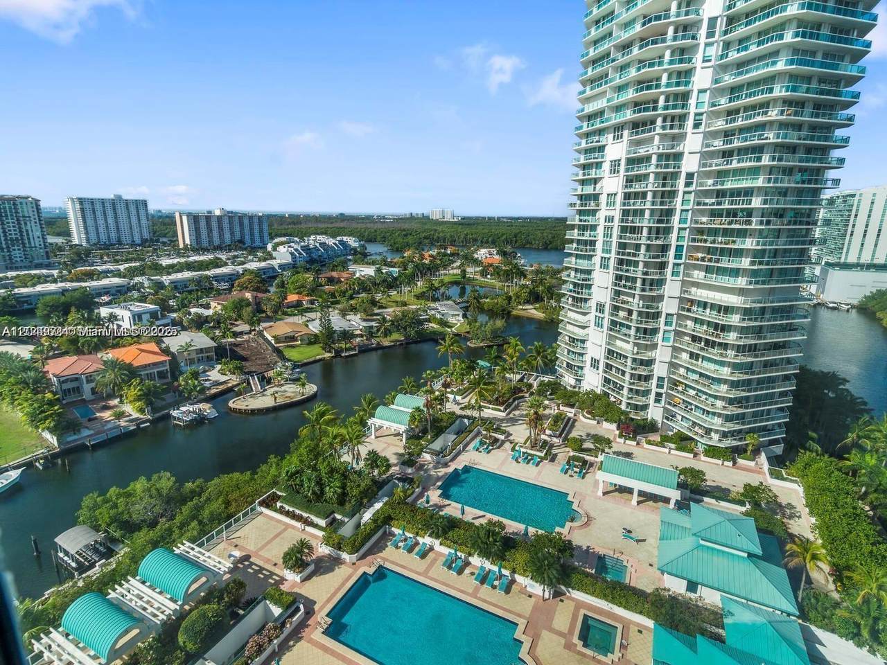 https://bt-photos.global.ssl.fastly.net/miami/1280_boomver_1_A12043524-2.jpg