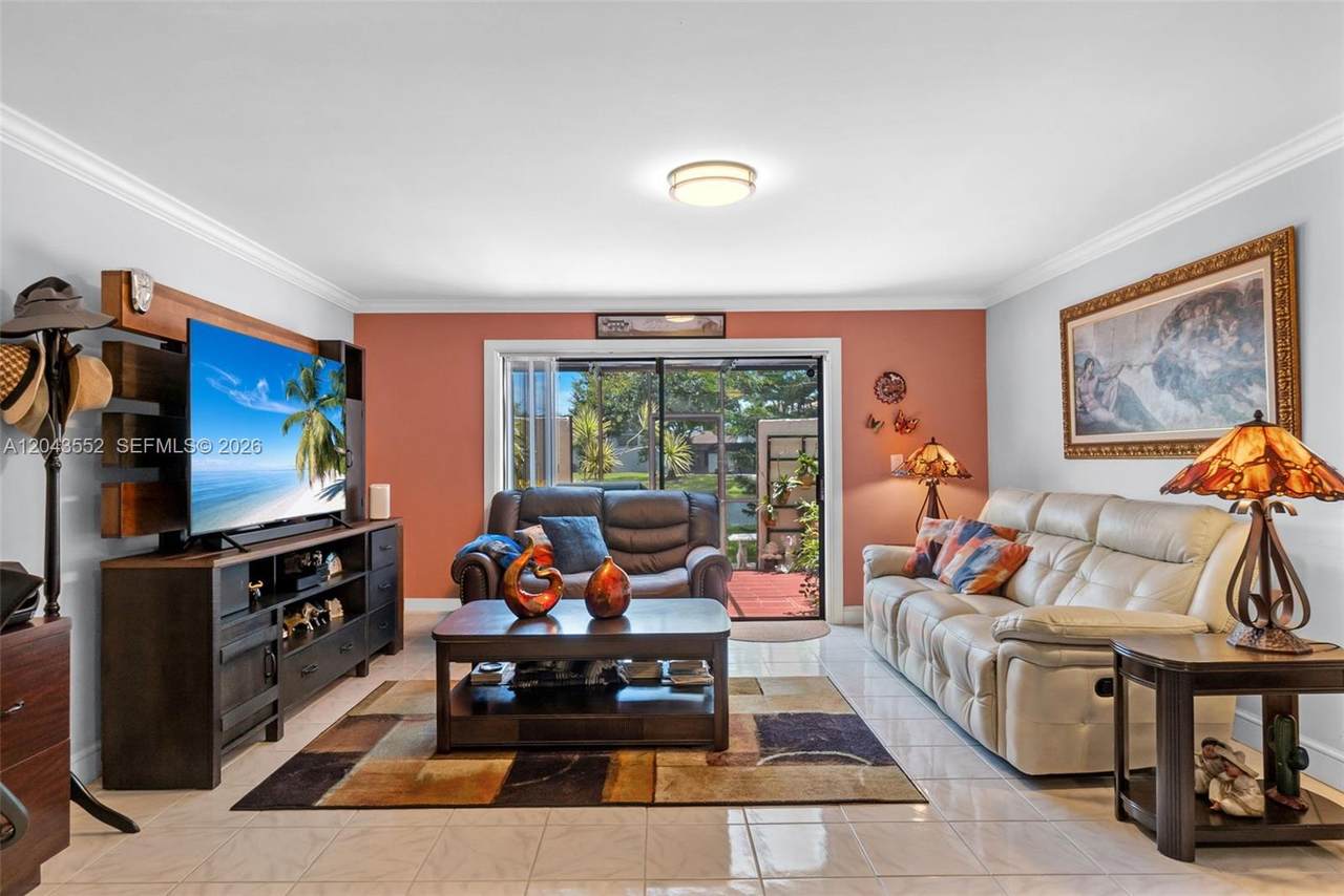 https://bt-photos.global.ssl.fastly.net/miami/1280_boomver_1_A12043552-2.jpg