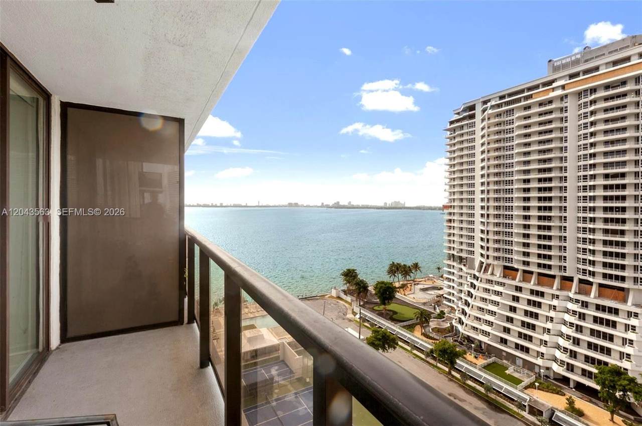 https://bt-photos.global.ssl.fastly.net/miami/1280_boomver_1_A12043563-2.jpg
