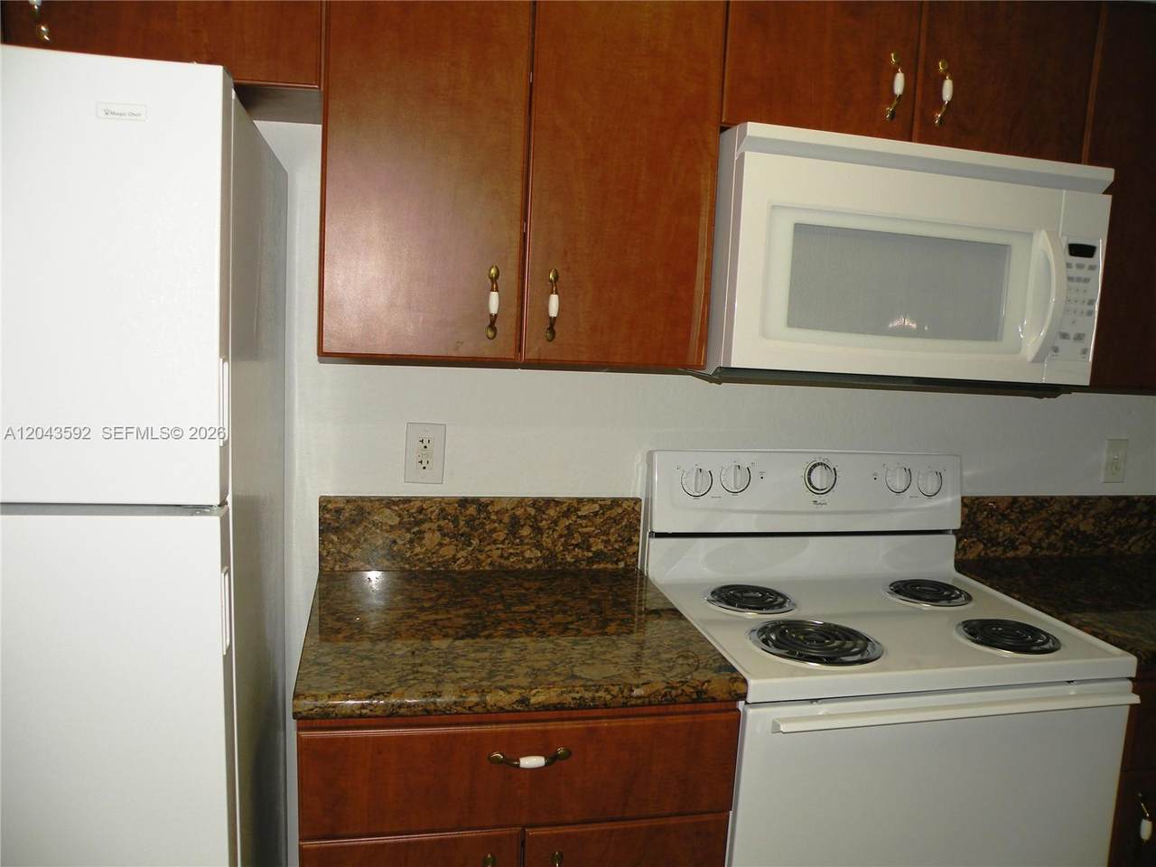 https://bt-photos.global.ssl.fastly.net/miami/1280_boomver_1_A12043592-2.jpg