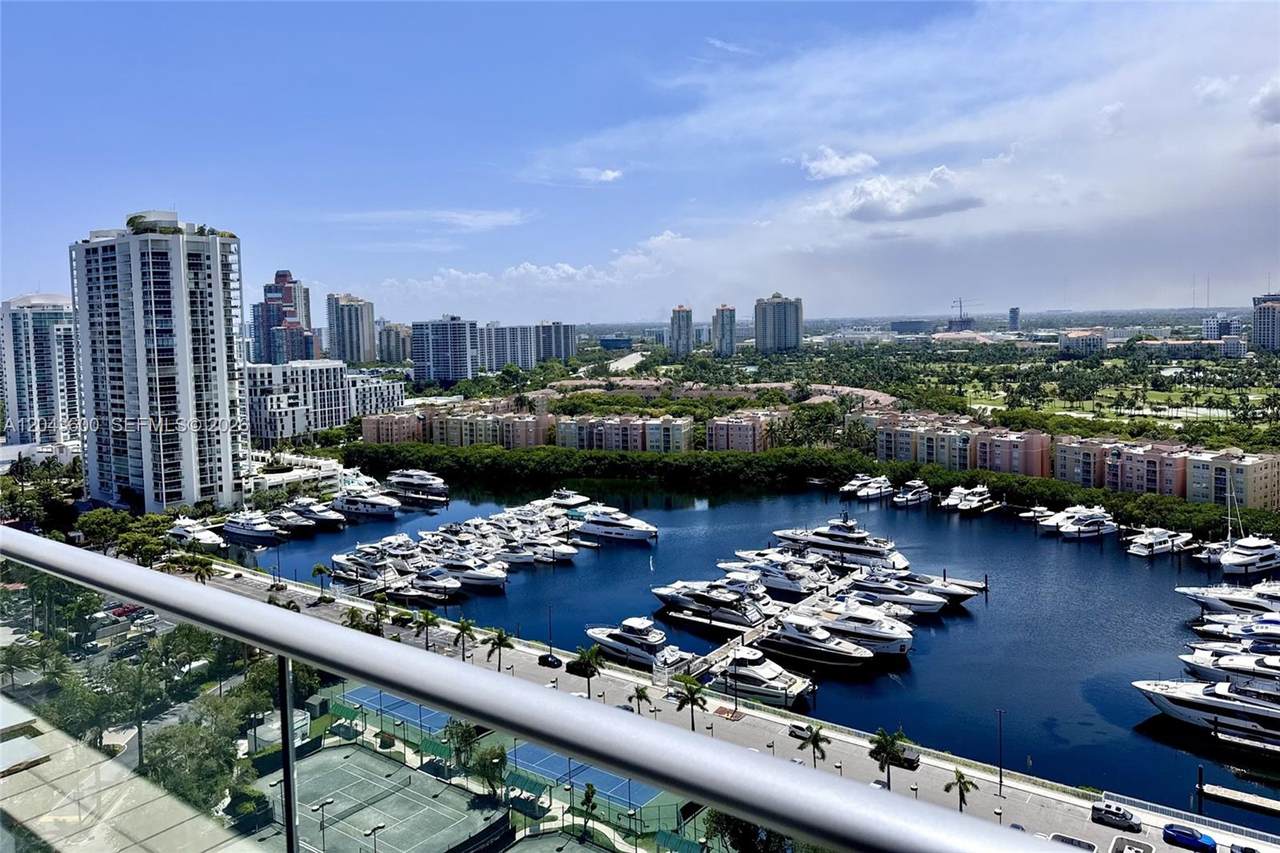 https://bt-photos.global.ssl.fastly.net/miami/1280_boomver_1_A12043600-2.jpg