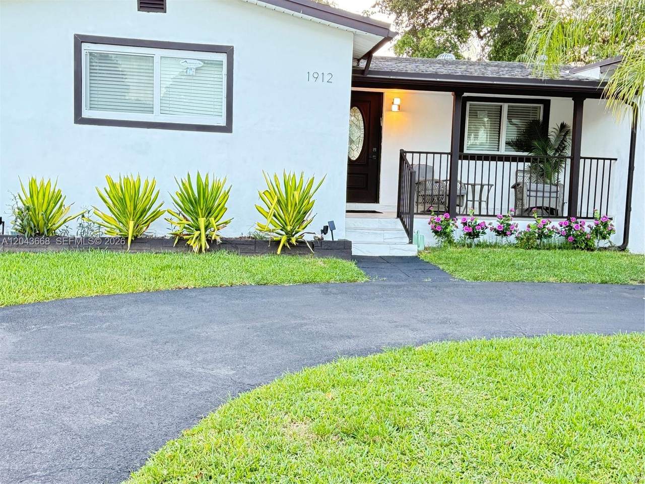https://bt-photos.global.ssl.fastly.net/miami/1280_boomver_1_A12043668-2.jpg