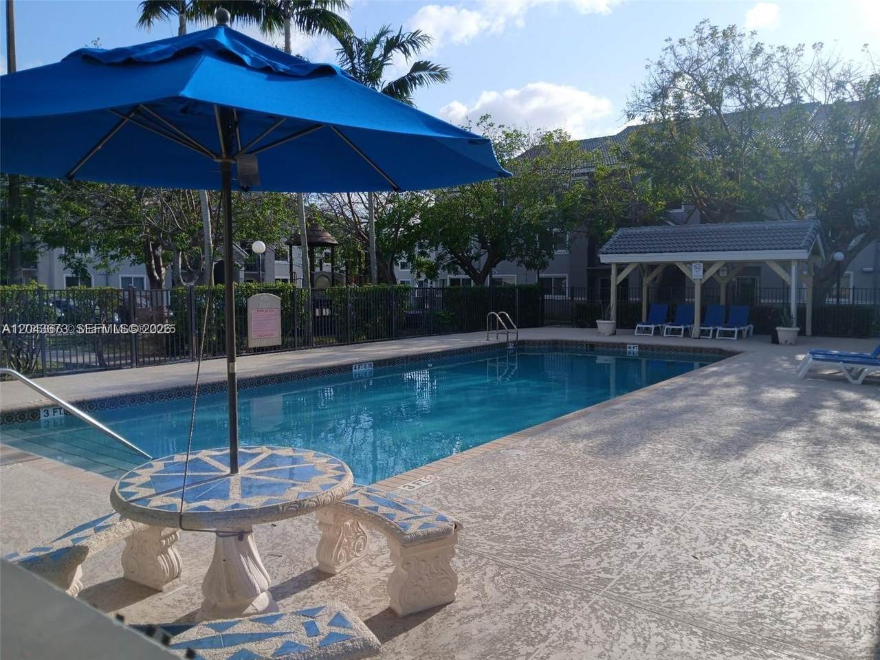 https://bt-photos.global.ssl.fastly.net/miami/1280_boomver_1_A12043673-2.jpg